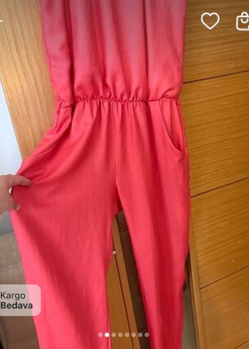 Kırmızı tulum - Görsel 2