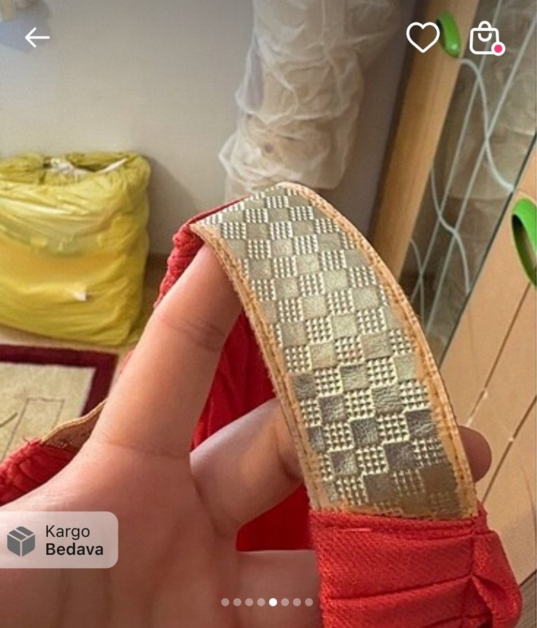 Kırmızı tulum - Görsel 5