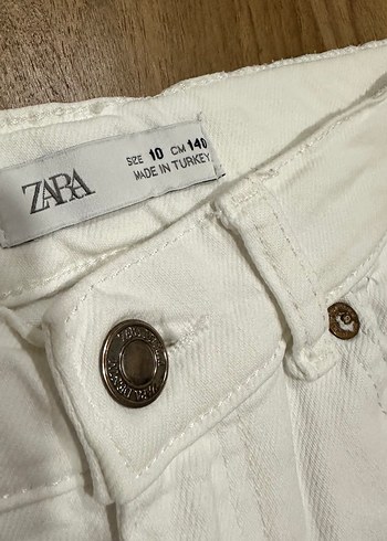 Zara Kız Çocuk Beyaz Midi Boy Kot Pantolon