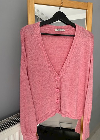 Pembe V Yakalı Örgü Kadın Hırka
