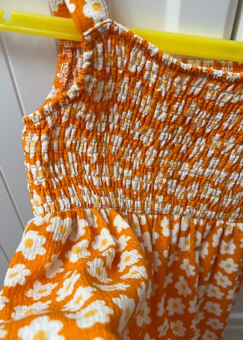 Turuncu Çiçekli Kız Çocuk Askılı Elbise - Görsel 3