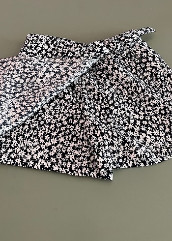 Siyah Beyaz Pilili Mini Etek 6 yaş - Görsel 2