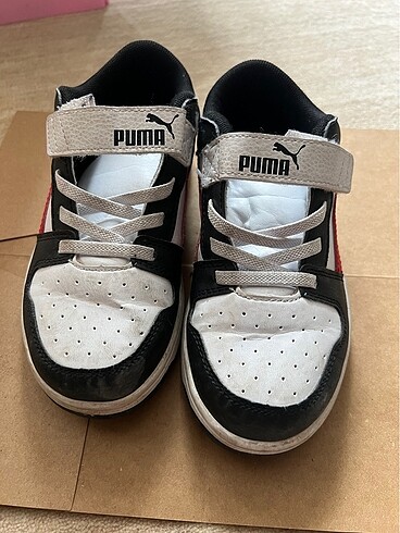 Puma sneakers