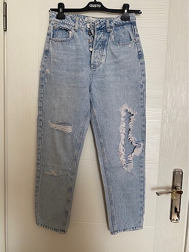 Stradivarius mom jean