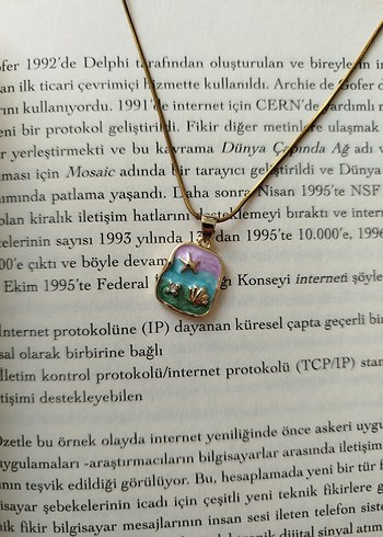pastel renkli deniz temalı çelik sanat kolye