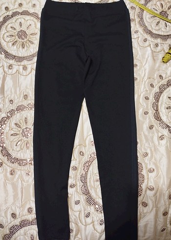 kadın siyah desenli tayt - Görsel 3