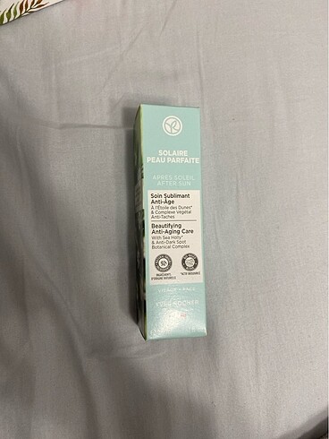 Yves Rocher Güneş Sonrası Yüz Kremi - Yaşlanma Karşıtı 30 ml
