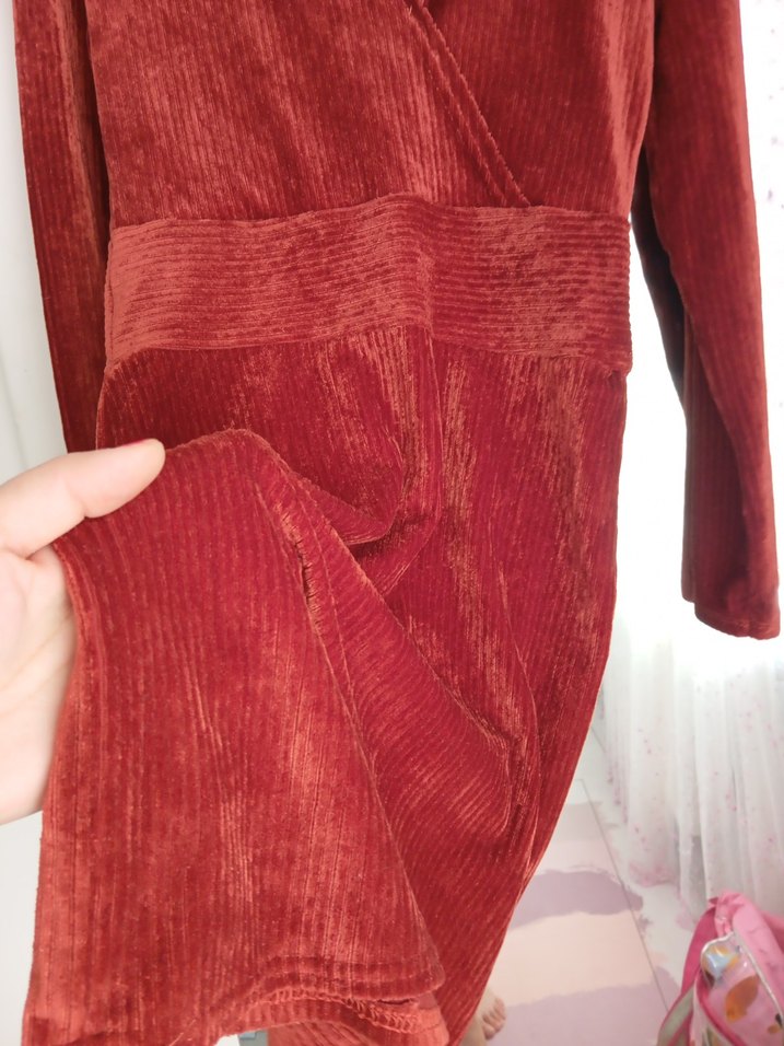 Kırmızı Kadife Hamile Bluzu V Yakalı - Görsel 4