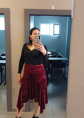 Bordo kadife etek - Görsel 2