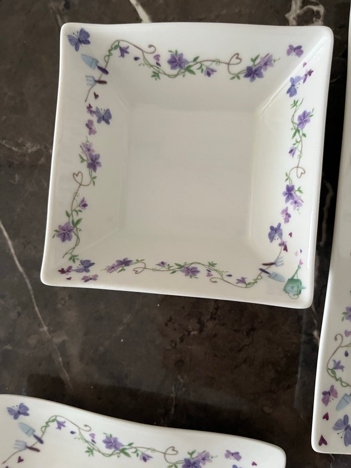 Mor Baskılı Geleneksel Tabak Takımı - Görsel 4