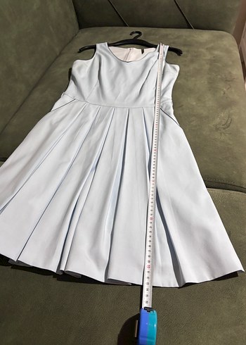 Mavi V Yakalı Pilili Midi Elbise - Görsel 6