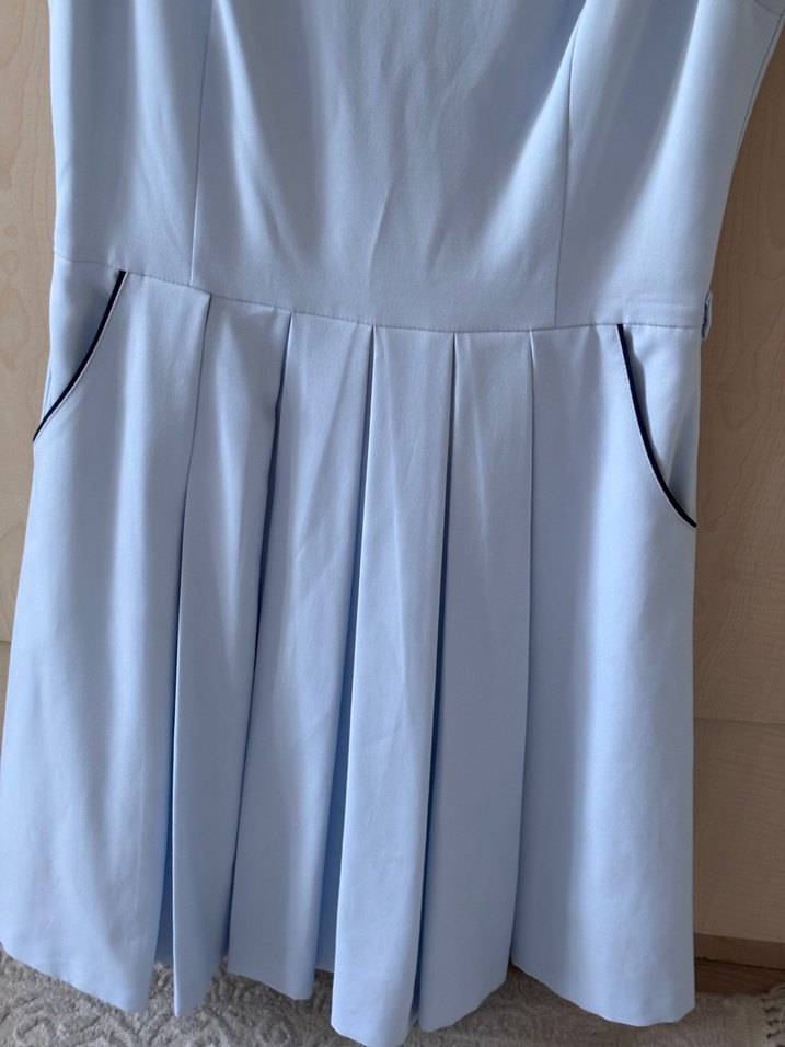 Mavi V Yakalı Pilili Midi Elbise - Görsel 4