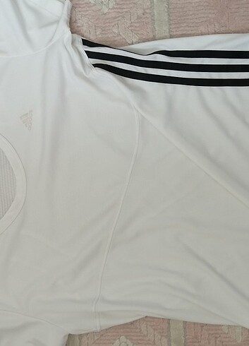 Adidas Adidas tshirt