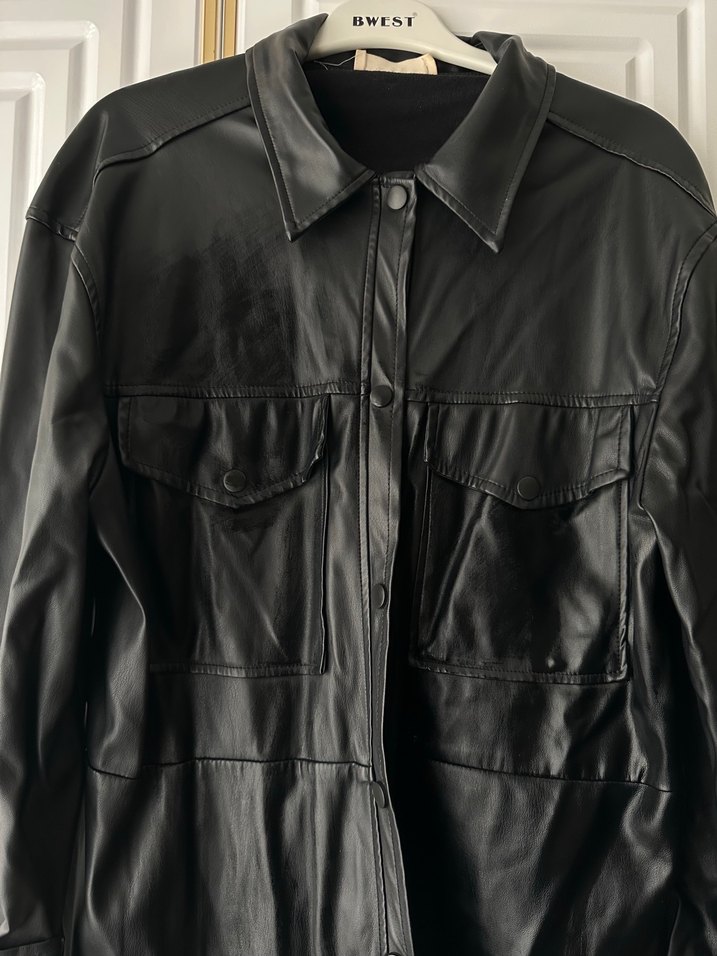 Düğmeli Siyah Kadın Deri Ceket - Görsel 2
