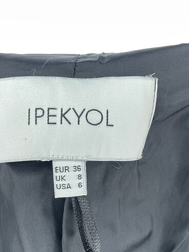 36 Beden lacivert Renk ipekyol Trenchcoat %70 İndirimli.