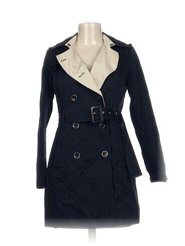 ipekyol Trenchcoat %70 İndirimli.