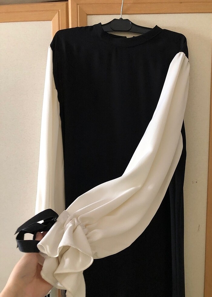 Koldan bağlamalı tesettür elbise - Görsel 4