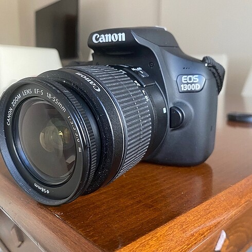 Canon Eos 1300D