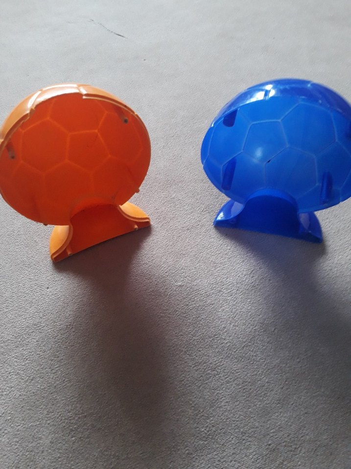 Renkli Mavi ve Turuncu Top Oyuncak - Görsel 3