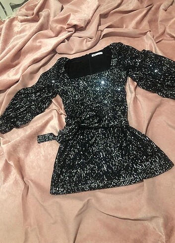 40 Beden Zara 2 defa giyildi