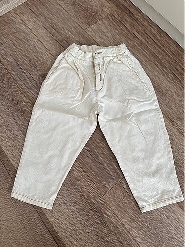 Zara Zara dikiş detaylı pantolon