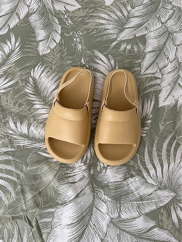 Zara Zara sandalet