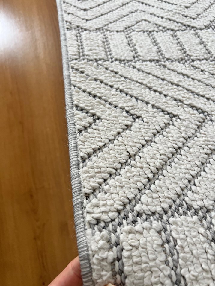 Gri Desenli Halı - Görsel 2