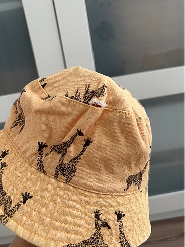 Zara çocuk şapkası - Görsel 2