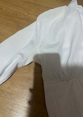 Düğmeli Beyaz Keten Kadın Gömlek - Görsel 5