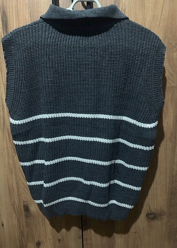 Gri Yarım Fermuarlı Örgü Süveter - Görsel 2