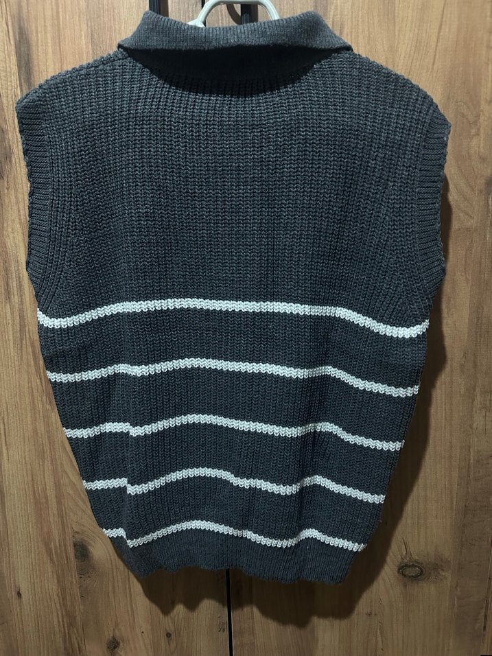 Gri Yarım Fermuarlı Örgü Süveter - Görsel 2