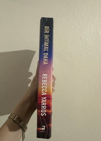 Bir İhtimal Daha - Rebecca Yarros - Görsel 3