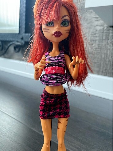 monster high bebek
