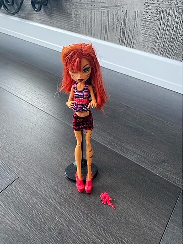 monster high bebek