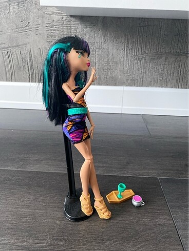 Beden monster high bebek eski seri