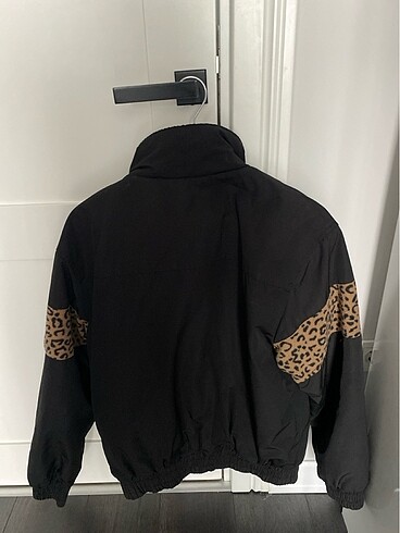 Bershka bershka mont leopar