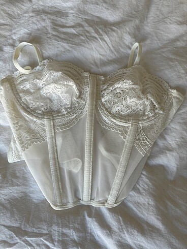 Beyaz Bralet Takım