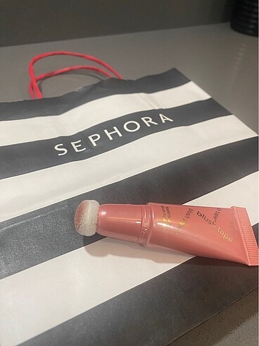 Beden Tarte Blush Likit (Mini) Allık