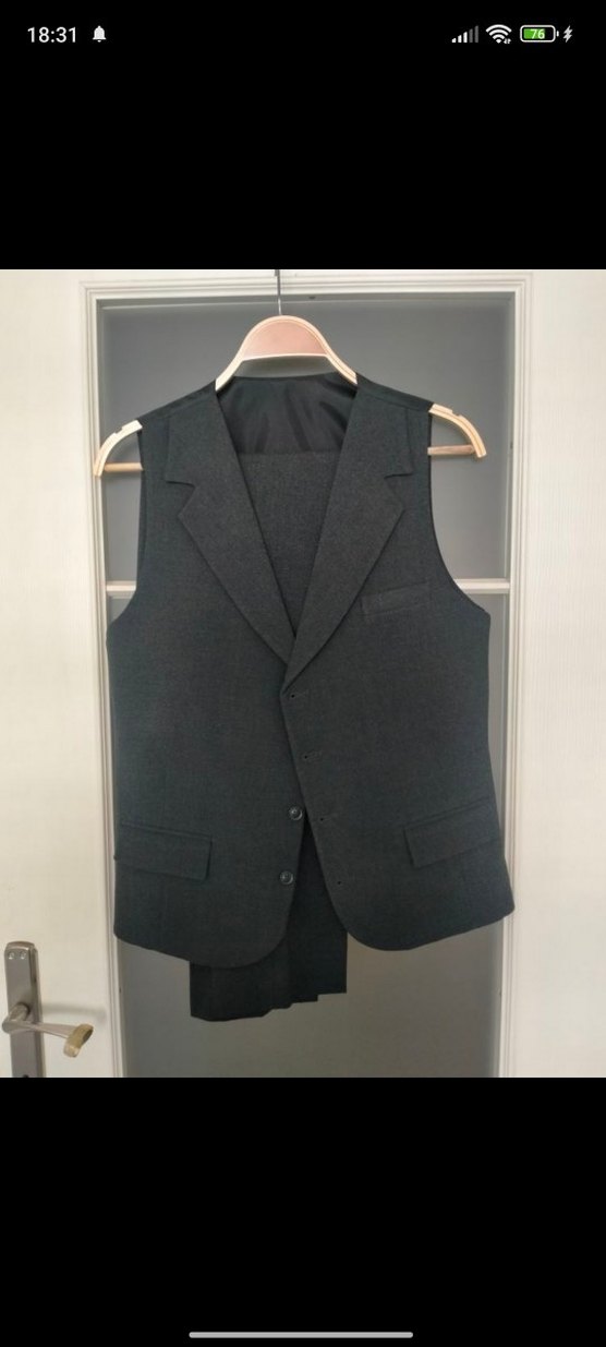Gri Düğmeli Erkek Takım Elbise (yelek ile birlikte) - Görsel 3