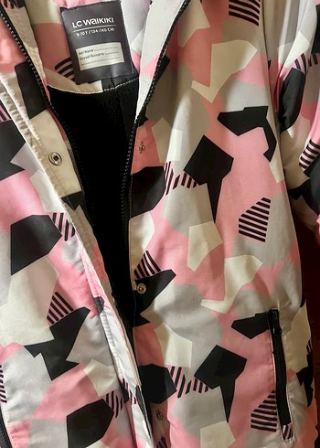 Kız Çocuk Pembe Kamuflaj Desenli Mont - Görsel 6