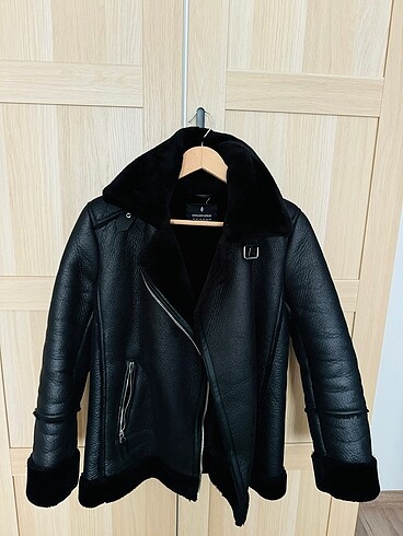 Stradivarius mont