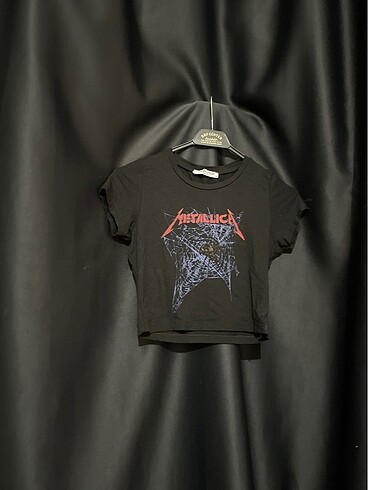 metallica crop