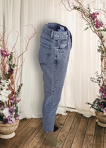 Zara 26 beden Mom fit jeans yeni sifir 