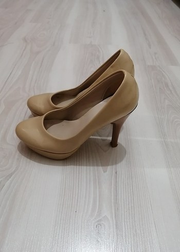 Bej Stiletto Topuklu Kadın Ayakkabı - Görsel 2