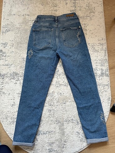 xs Beden Mavi Mom Jean?s