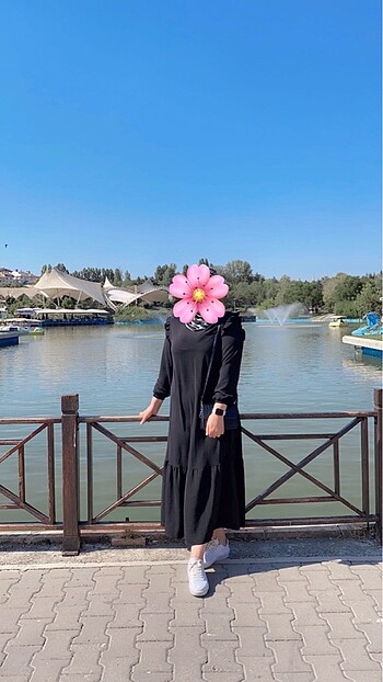 Uzun siyah elbise