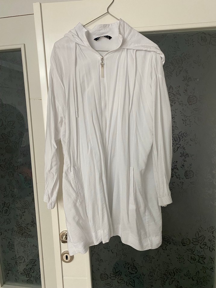 Gevşek Kesim Uzun Beyaz Keten  kapşınlu Ceket - Görsel 2