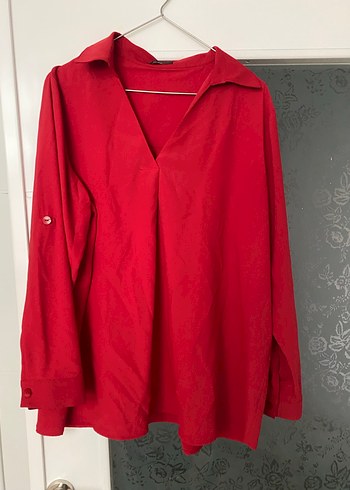 Kırmızı V Yaka Uzun Kollu  Gömlek - Görsel 2