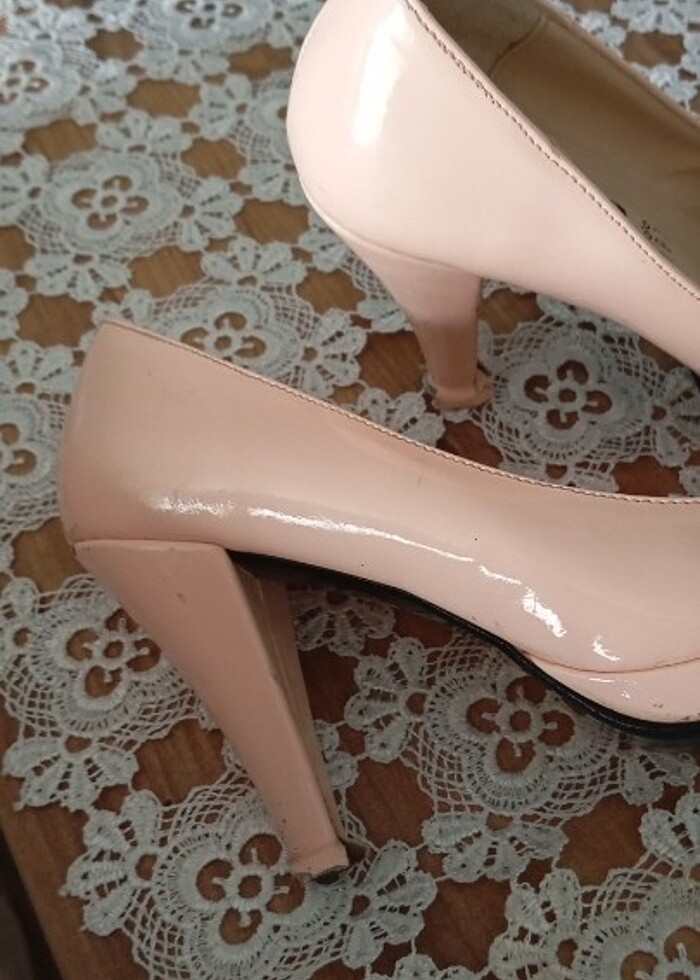Topuklu ayakkabı - Görsel 3