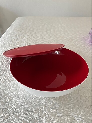 Tupperware büyük kap
